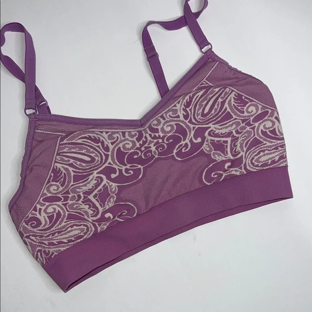 Women’s Athleta Set - Picture 9 of 11